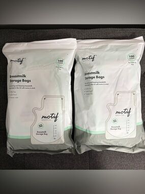 Motif Breastmilk Storage Bags (6 oz, 100 Count) Set of 2